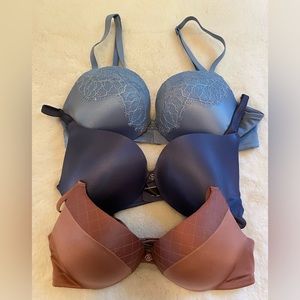 Set of 3 Victoria Secret push-up bras. All size 32B. Great condition.